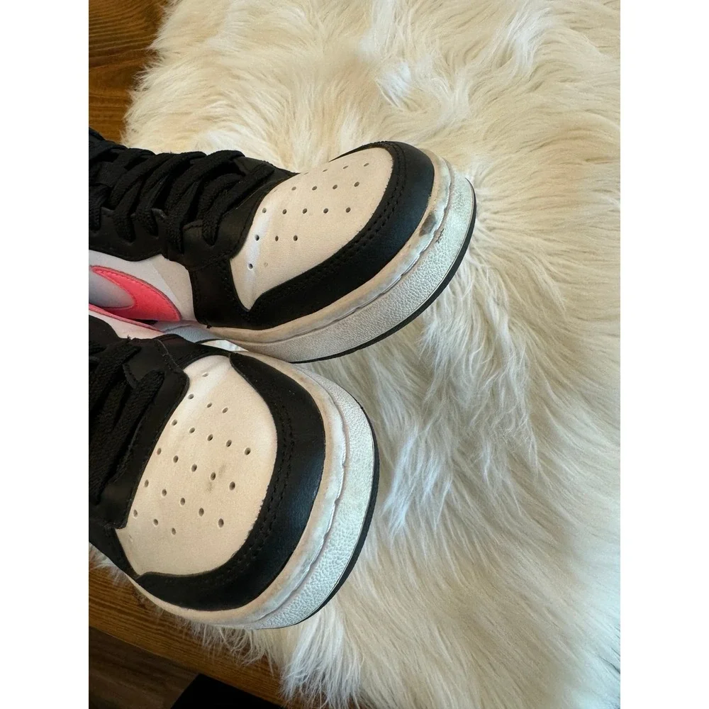 Nike Court Borough Mid 2‎ size 5Y